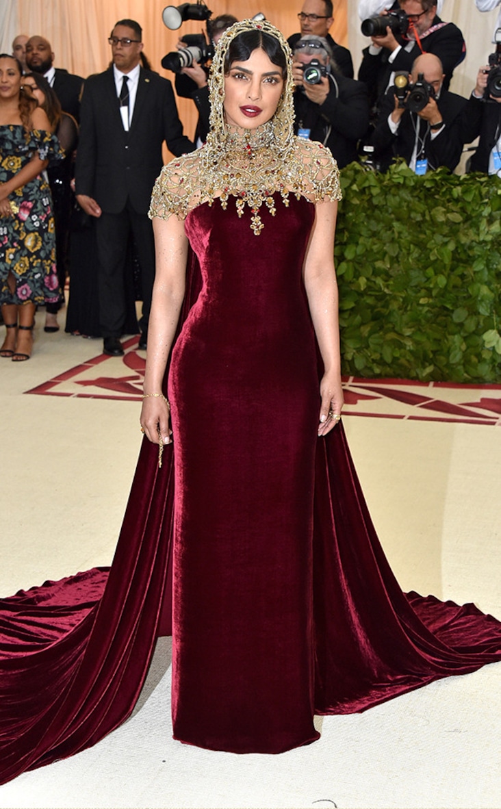 2018 Met Gala Red Carpet Fashion Priyanka Chopra, 2018 Met Gala, Red Carpet Fashions